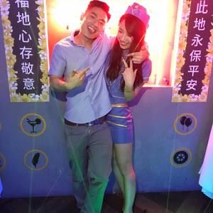 Meet your Posher, Alex